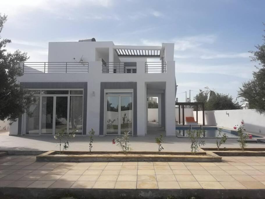 Magnifique Villa Avec Piscine Sur L'Ile De Djerba Pour Vacances Arkou Ngoại thất bức ảnh