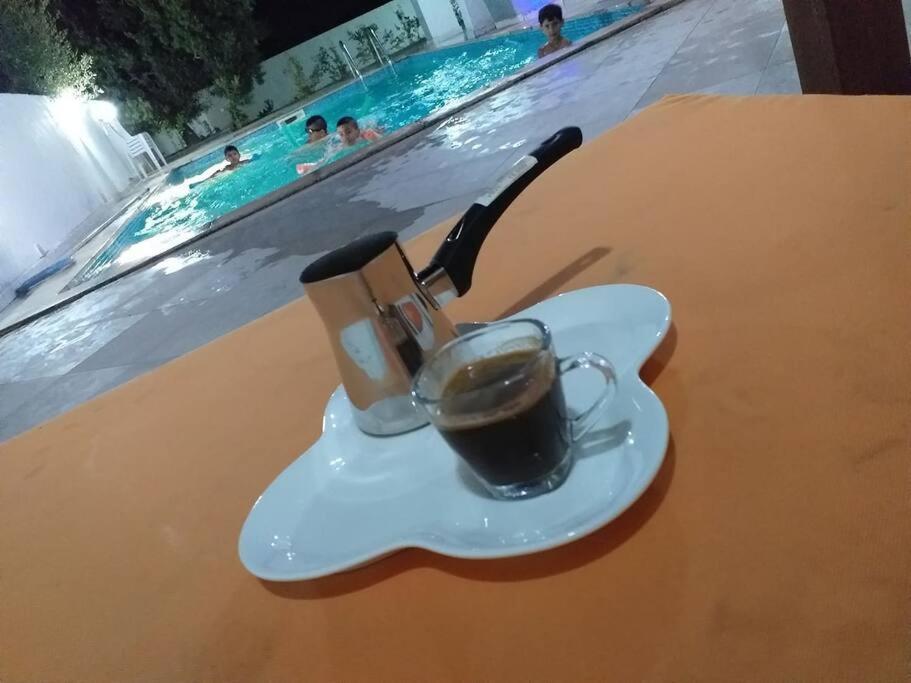 Magnifique Villa Avec Piscine Sur L'Ile De Djerba Pour Vacances Arkou Ngoại thất bức ảnh