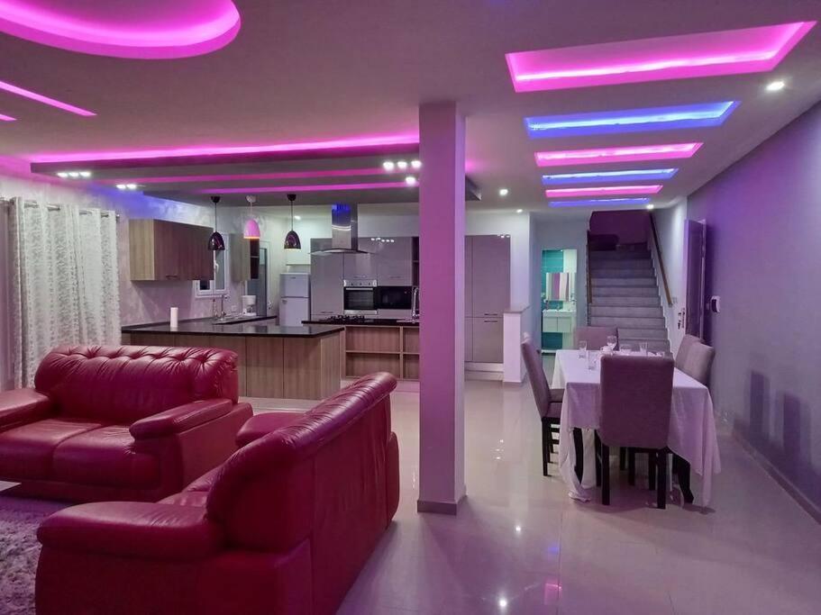 Magnifique Villa Avec Piscine Sur L'Ile De Djerba Pour Vacances Arkou Ngoại thất bức ảnh